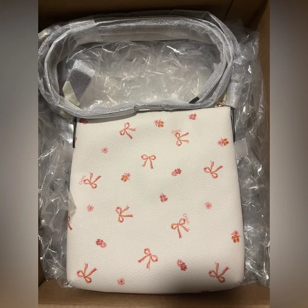 New Coach brand new mini Rowan file bag purse with bow print - Picture 6 of 9